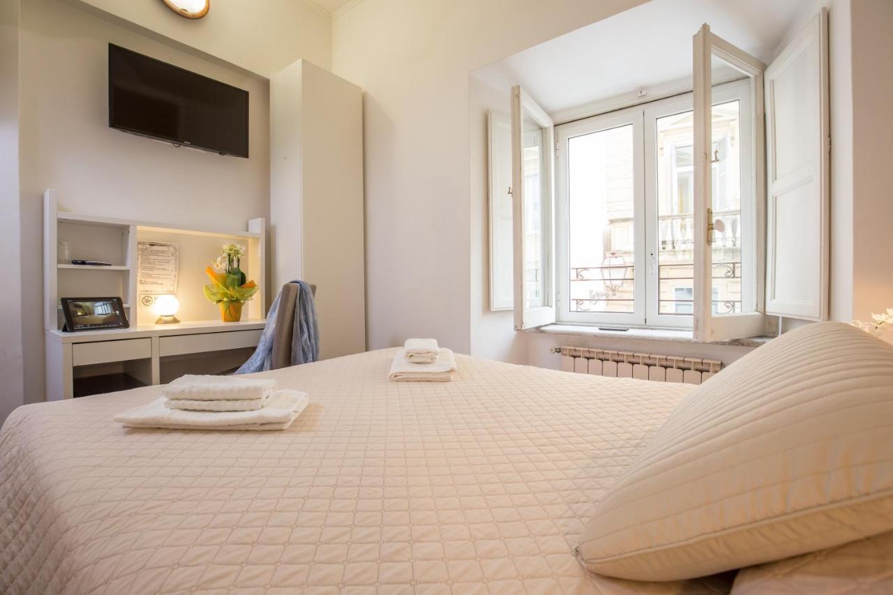 900 Liberty Rooms Рим Экстерьер фото