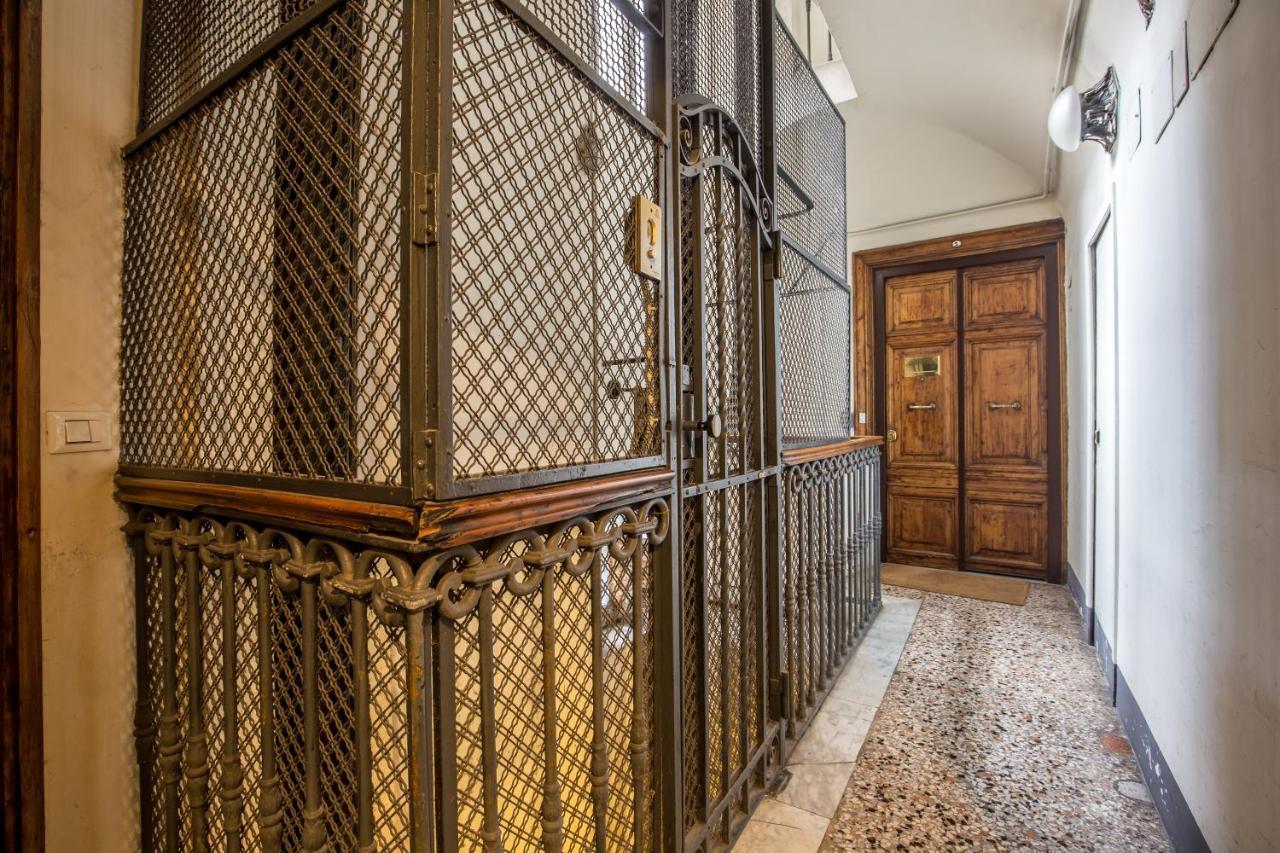 900 Liberty Rooms Рим Экстерьер фото