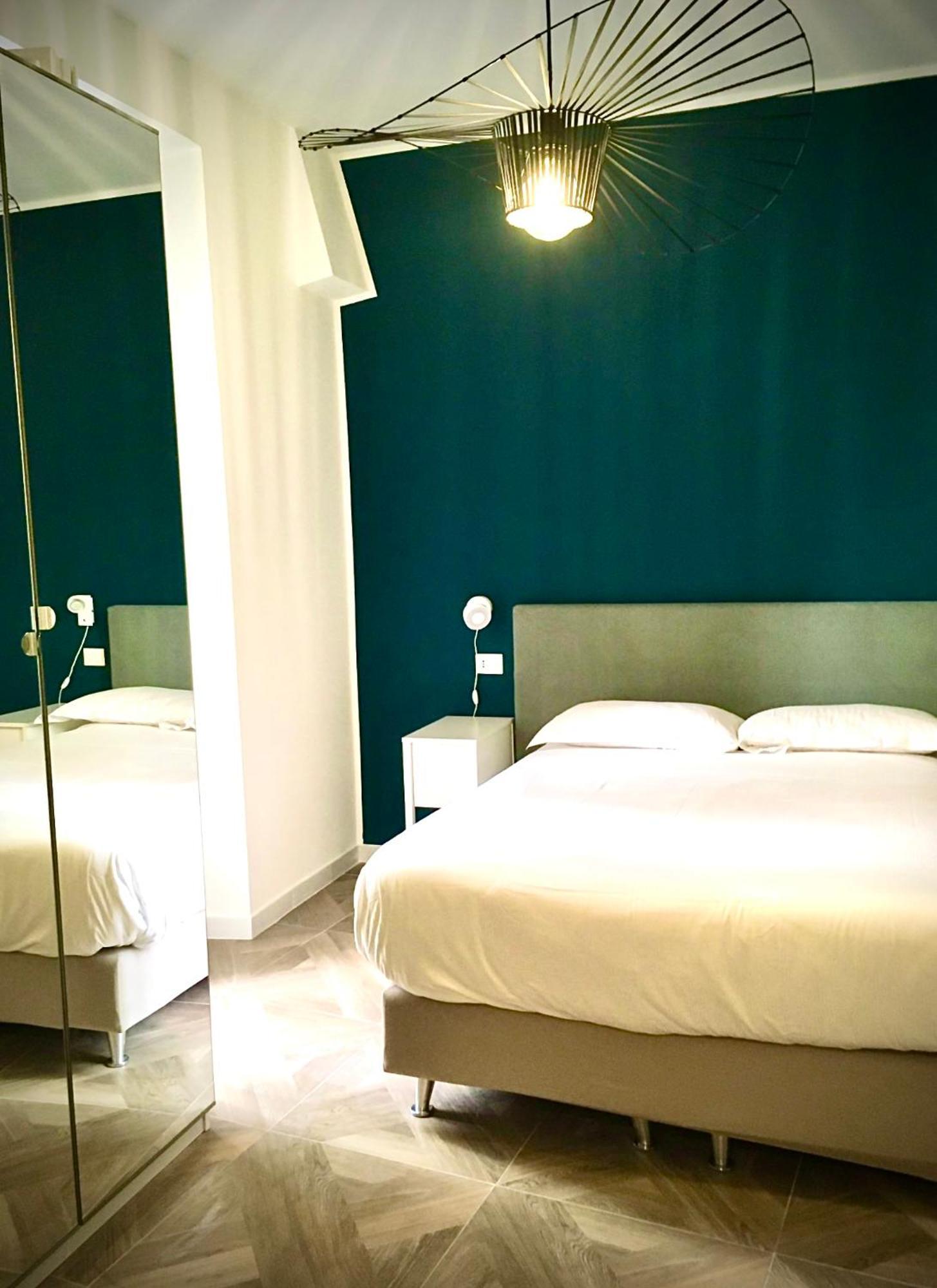 900 Liberty Rooms Рим Экстерьер фото